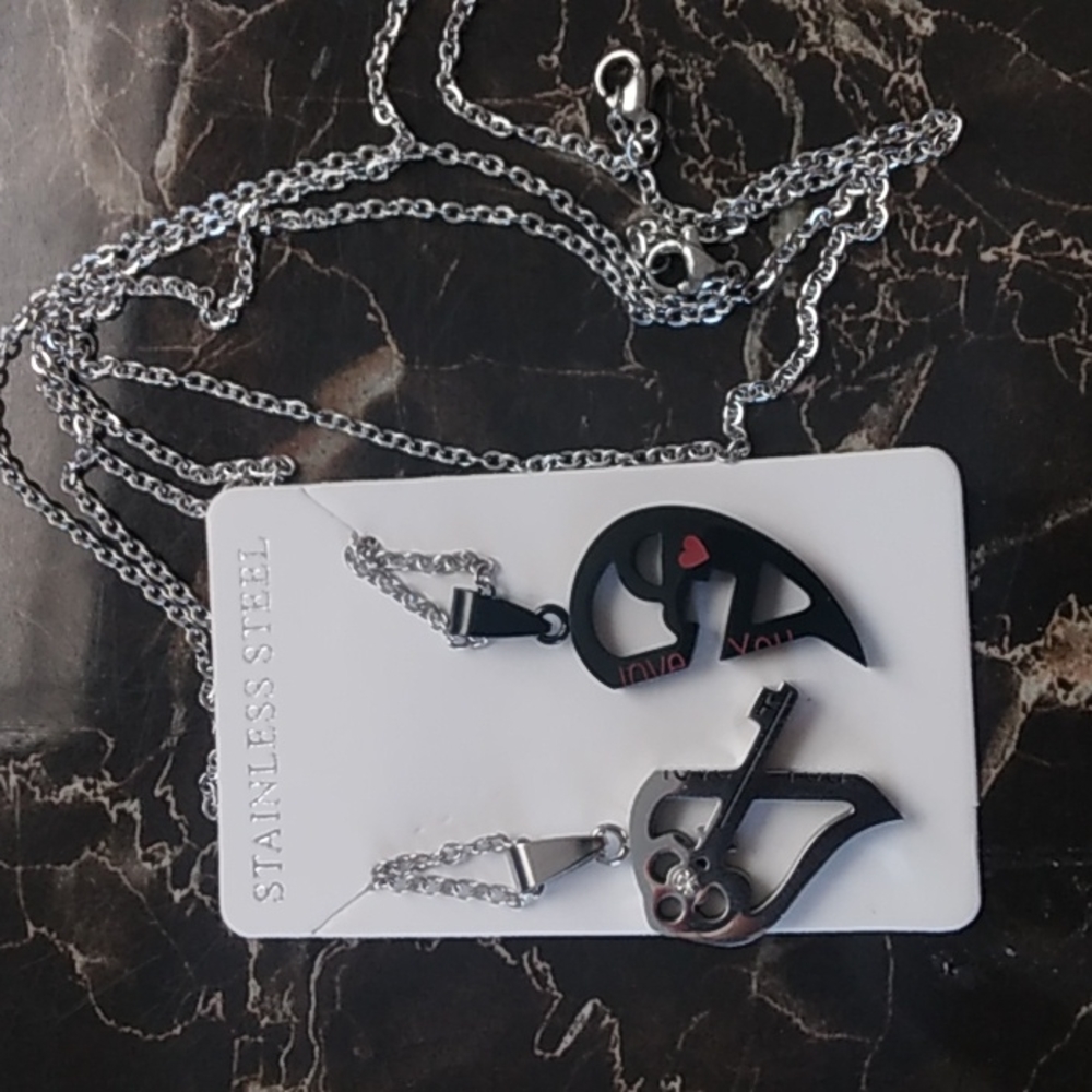 Stainless steel couple key heart necklace - Picture 4 of 6